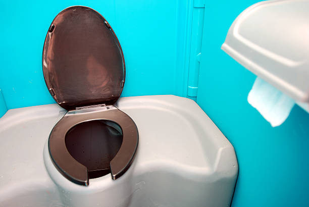 Best Porta potty rental near me  in Highland Acres, DE